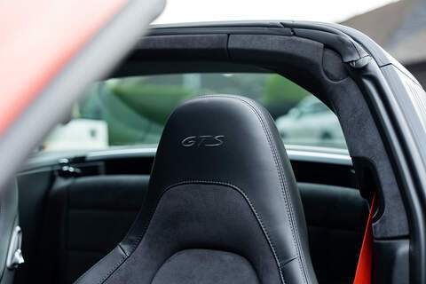 Porsche 911 T 991 4 GTS - Large 18