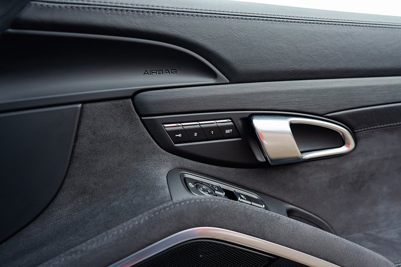 Porsche 911 T 991 4 GTS - Large 40