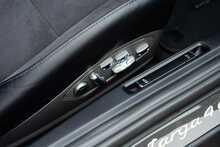 Porsche 911 T 991 4 GTS - U828