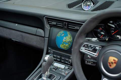 Porsche 911 T 991 4 GTS - Large 43