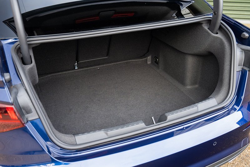 Audi A3 TFSI S line - Large 29