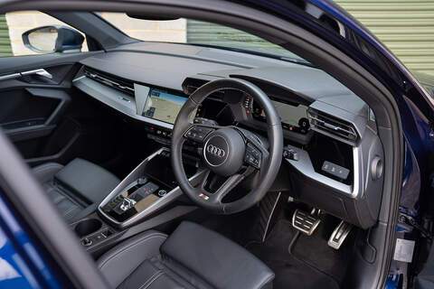 Audi A3 TFSI S line - Large 16