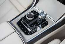 BMW 8 Series 840d - U830