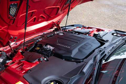 Jaguar F-Type V8 R - Large 55