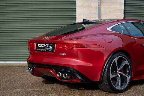Jaguar F-Type V8 R - Large 47