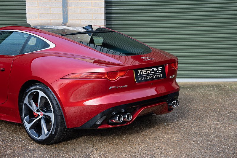 Jaguar F-Type V8 R - Large 49