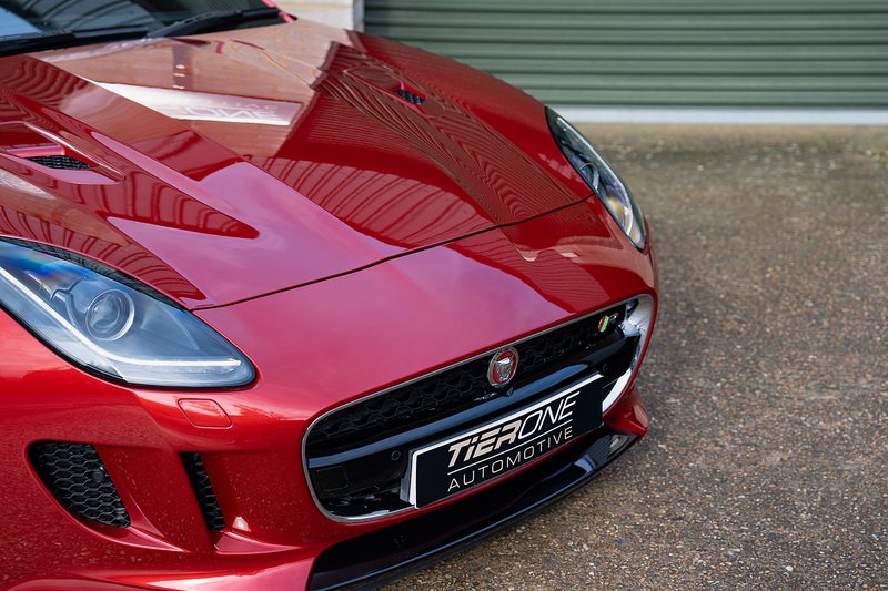 Jaguar F-Type V8 R - Large 23