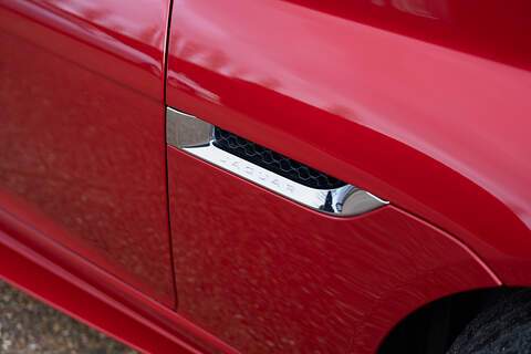 Jaguar F-Type V8 R - Large 24