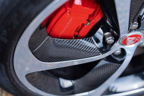 Jaguar F-Type V8 R - Large 22