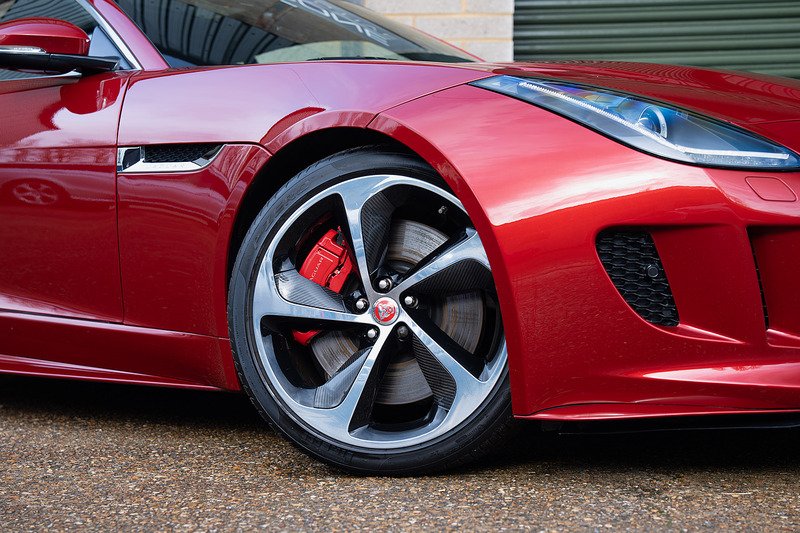 Jaguar F-Type V8 R - Large 6