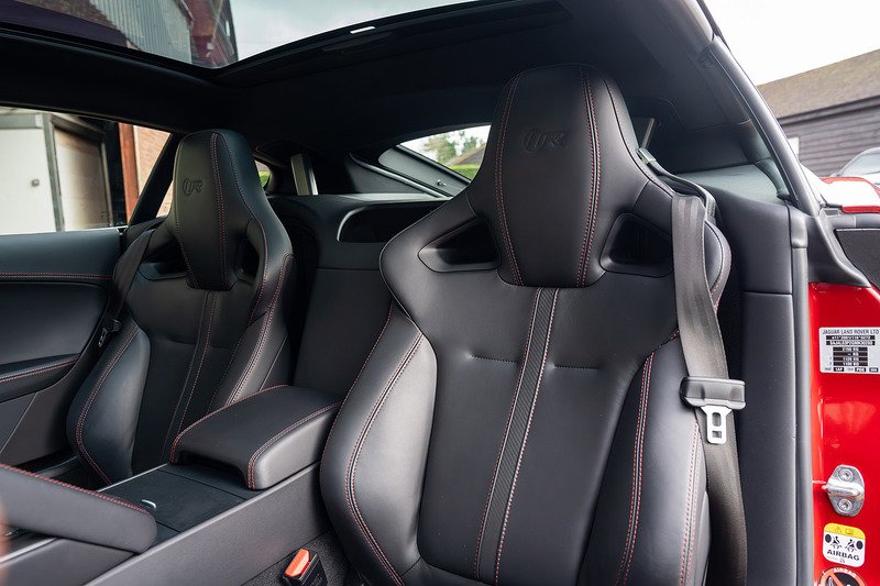 Jaguar F-Type V8 R - Large 5