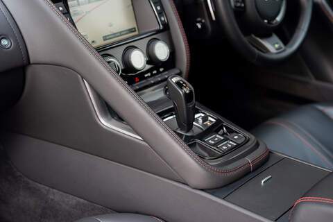 Jaguar F-Type V8 R - Large 53