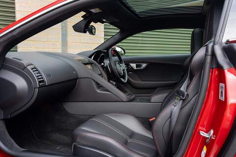 Jaguar F-Type V8 R - Large 3