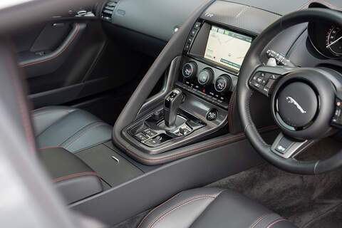 Jaguar F-Type V8 R - Large 45