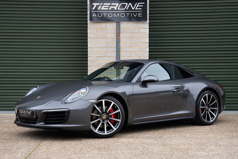 Porsche 911 T 991 Carrera 4S