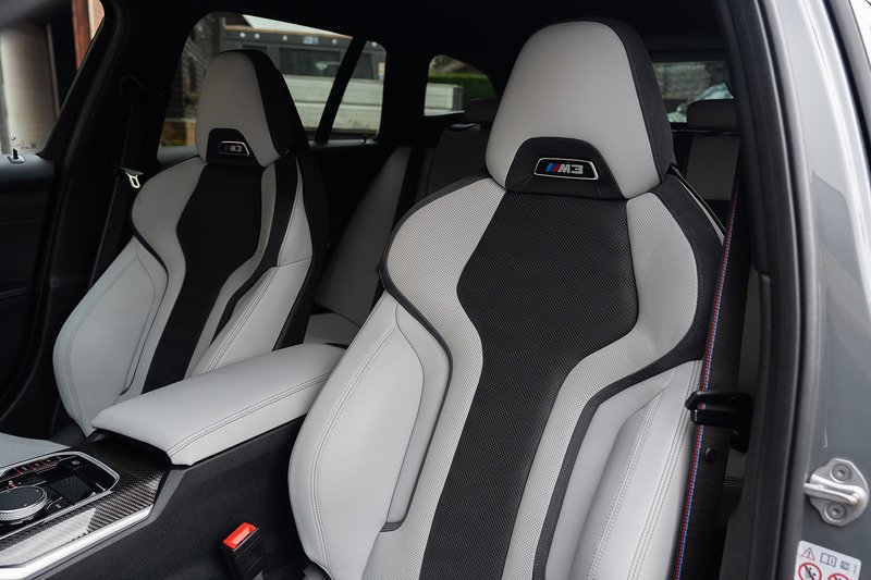 BMW M3 BiTurbo Competition - Large 11