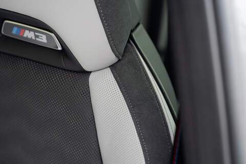 BMW M3 BiTurbo Competition - Large 31