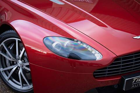 Aston Martin Vantage V8 - Large 20
