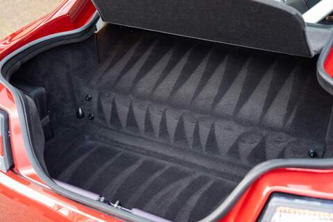 Aston Martin Vantage V8 - Large 39