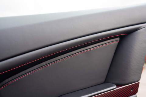 Aston Martin Vantage V8 - Large 18