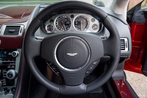 Aston Martin Vantage V8 - Large 12