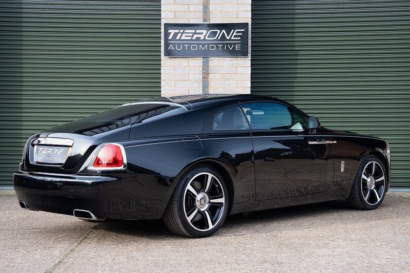 Rolls-Royce Wraith V12 - Large 1