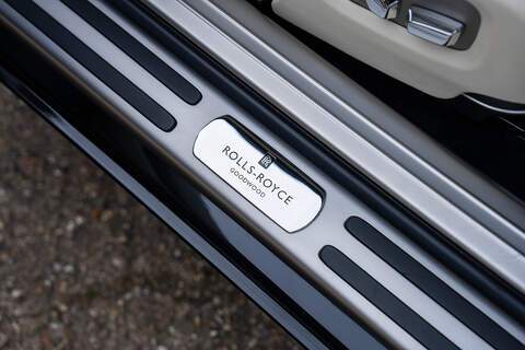 Rolls-Royce Wraith V12 - Large 47