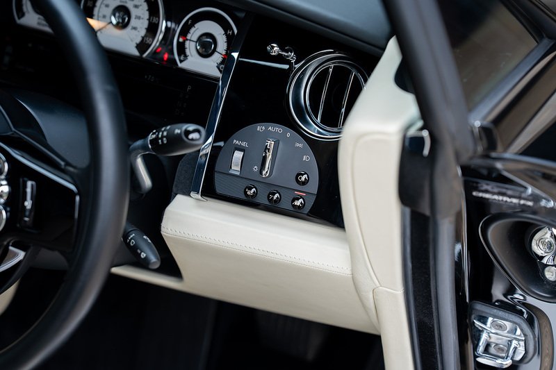 Rolls-Royce Wraith V12 - Large 20