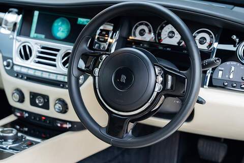 Rolls-Royce Wraith V12 - Large 32