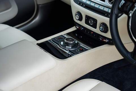 Rolls-Royce Wraith V12 - Large 33