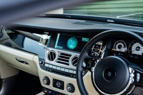 Rolls-Royce Wraith V12 - Large 35