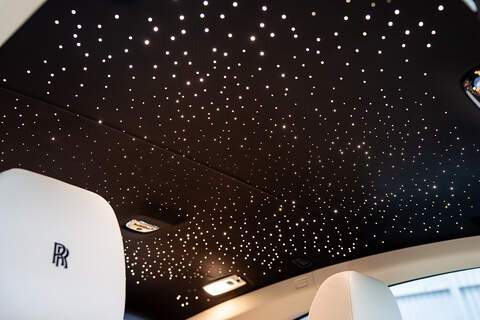 Rolls-Royce Wraith V12 - Large 5