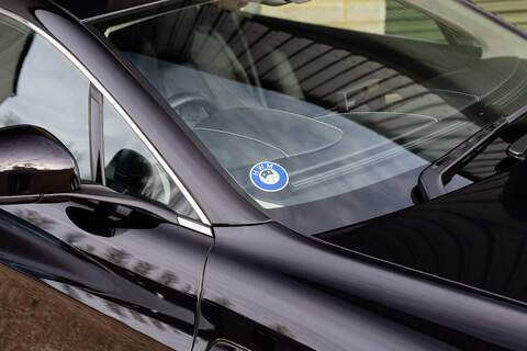 Aston Martin Vantage V12 - Large 41