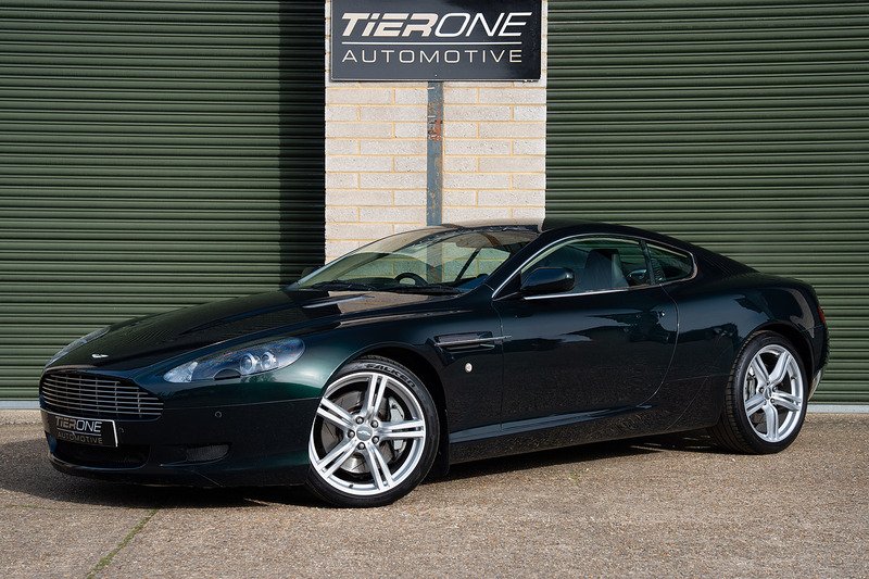 Aston Martin DB9