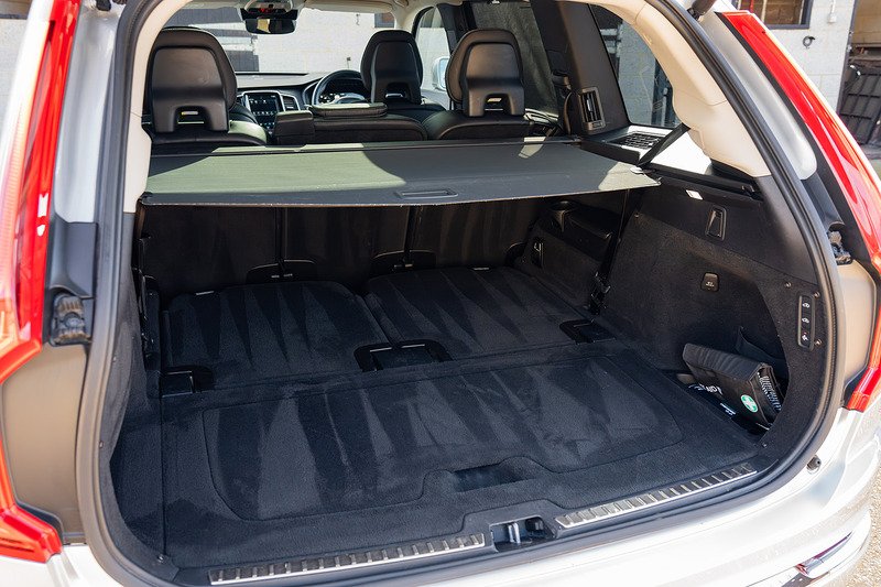 Volvo XC90 h T8 Twin Engine Inscription Pro - Large 43