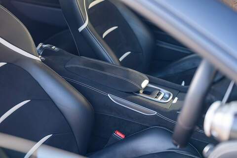 Ferrari GTC4Lusso T V8 - Large 27