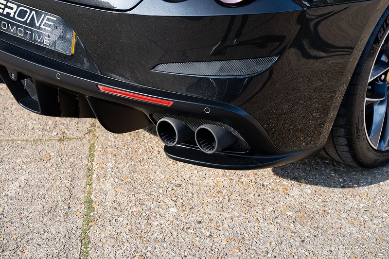 Ferrari GTC4Lusso T V8 - Large 24