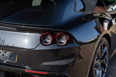 Ferrari GTC4Lusso T V8 - Large 22