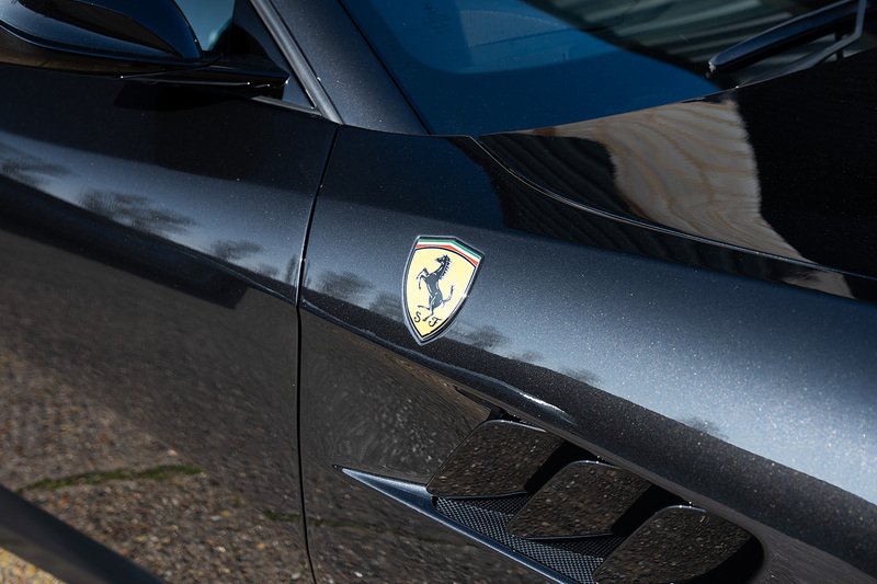 Ferrari GTC4Lusso T V8 - Large 26