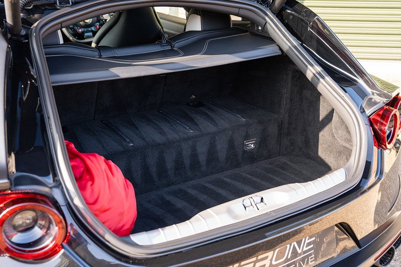 Ferrari GTC4Lusso T V8 - Large 54