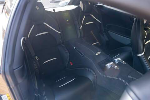 Ferrari GTC4Lusso T V8 - Large 17