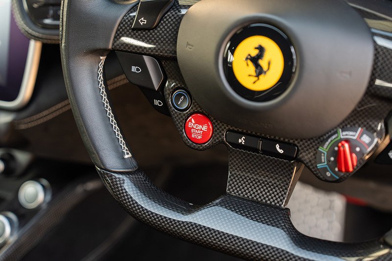 Ferrari GTC4Lusso T V8 - Large 39