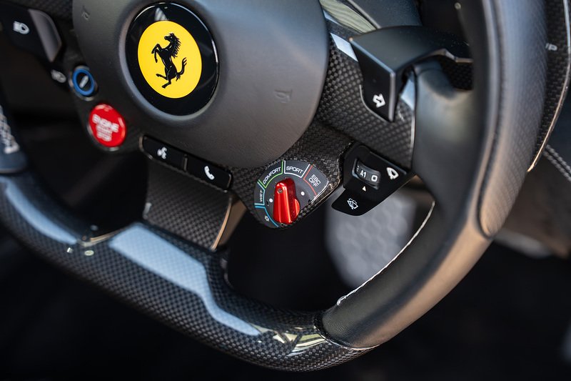 Ferrari GTC4Lusso T V8 - Large 15