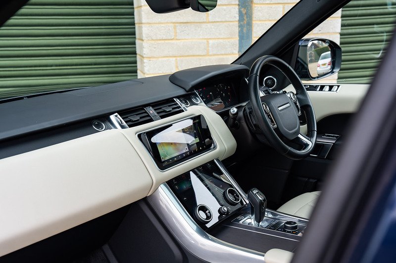 Land Rover Range Rover Sport SD V6 HSE - Large 13