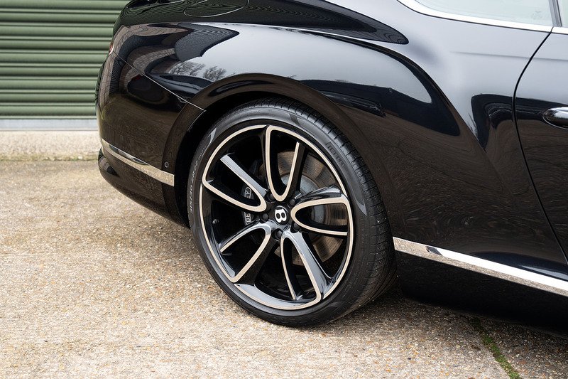 Bentley Continental W12 GT - Large 48