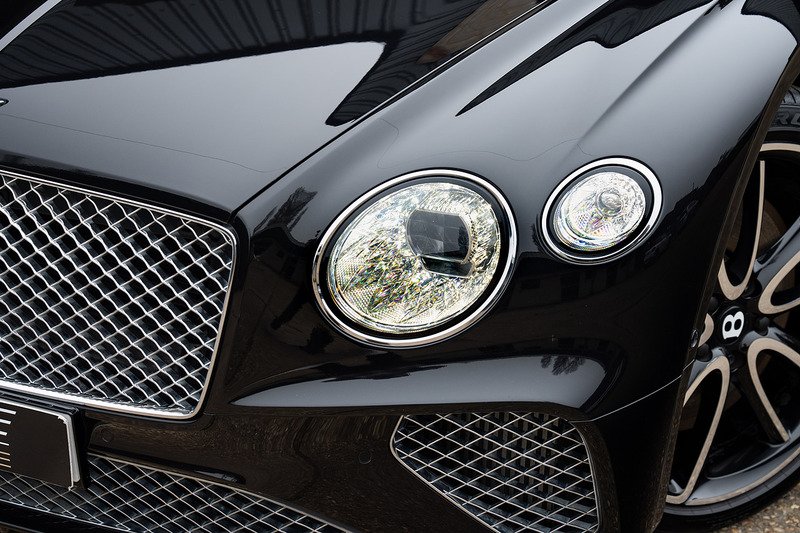 Bentley Continental W12 GT - Large 24