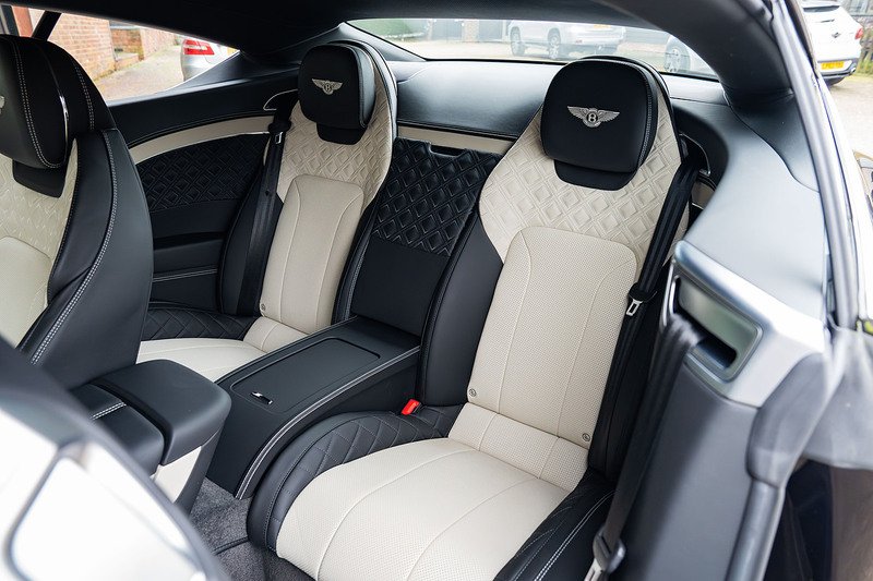Bentley Continental W12 GT - Large 58