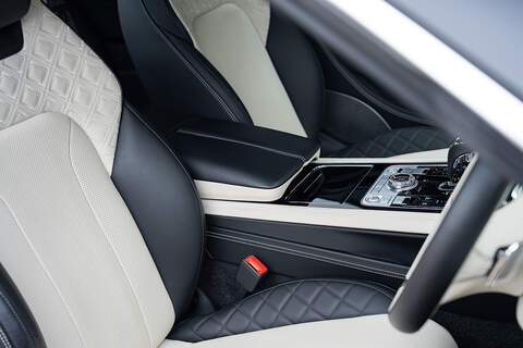 Bentley Continental W12 GT - Large 46