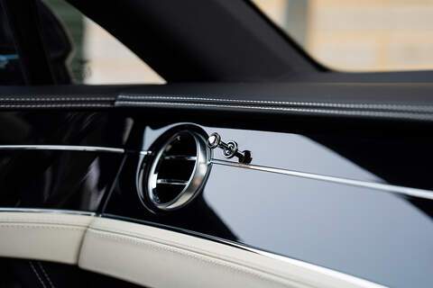 Bentley Continental W12 GT - Large 65