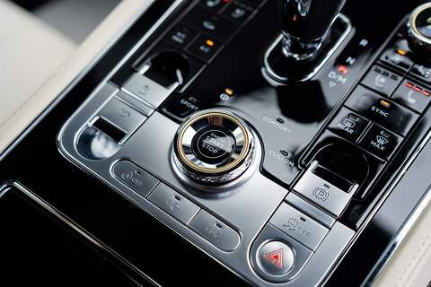 Bentley Continental W12 GT - Large 35